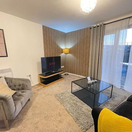 Cityfront Cosy Apt Near City Centre & Etihad Stadium, Free Parking مانشستر المظهر الخارجي الصورة