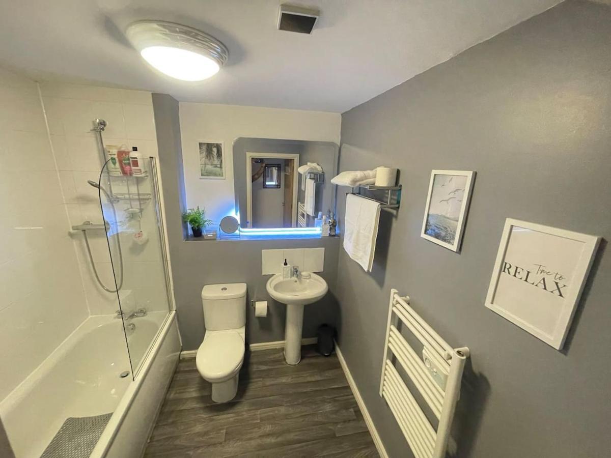 Cityfront Cosy Apt Near City Centre & Etihad Stadium, Free Parking مانشستر المظهر الخارجي الصورة