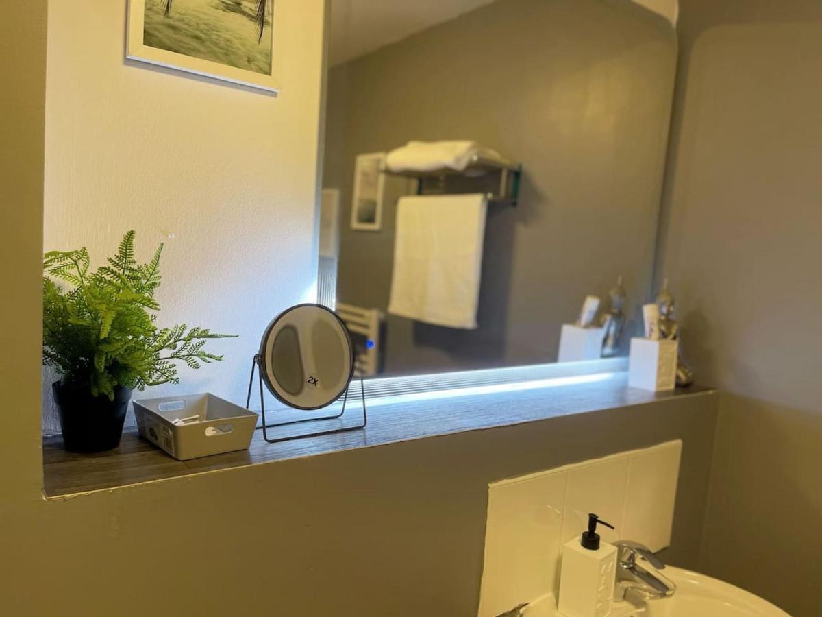 Cityfront Cosy Apt Near City Centre & Etihad Stadium, Free Parking مانشستر المظهر الخارجي الصورة
